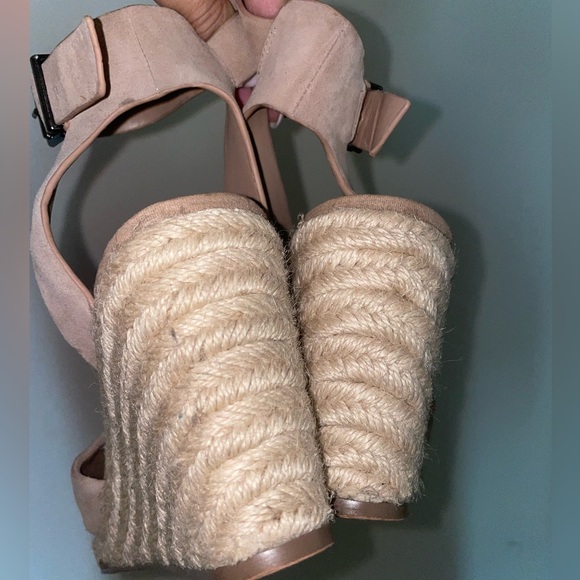 Vince Camuto Espadrilles Wedge Leather Taupe Ankle Strap Sandals - Picture 3 of 6